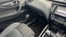 Nissan Qashqai 1.2 DiG-T N-Connecta 5dr Petrol Hatchback